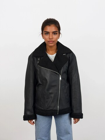 trueprodigy Lederjacke ' Alma ' in Schwarz