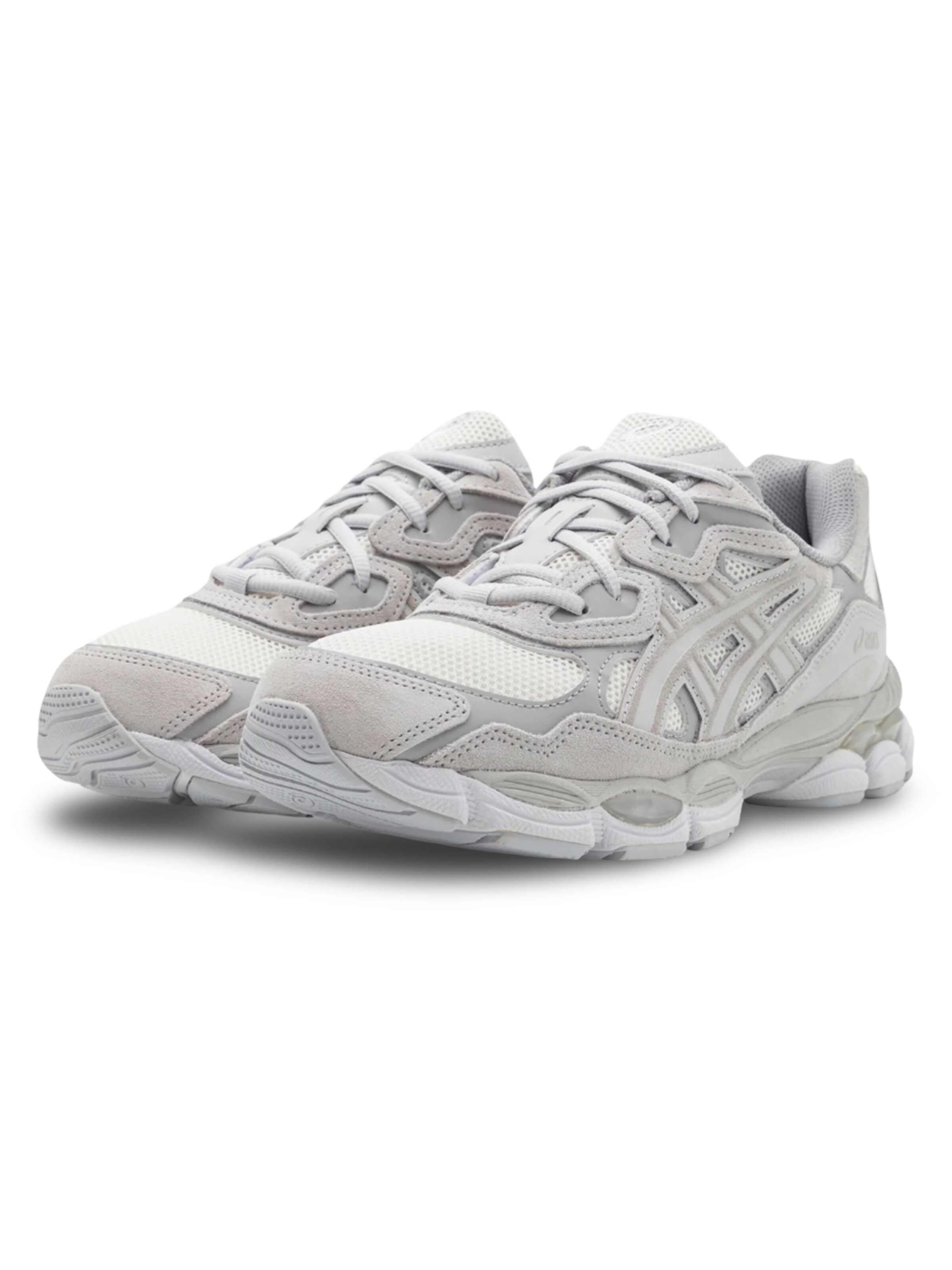 ASICS Sneakers in Grey