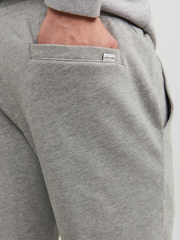 Jack & Jones Plus - regular Pantalón 'Shark' en gris