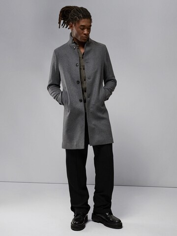 J.Lindeberg Between-Seasons Coat 'Holger Melton' in Grey