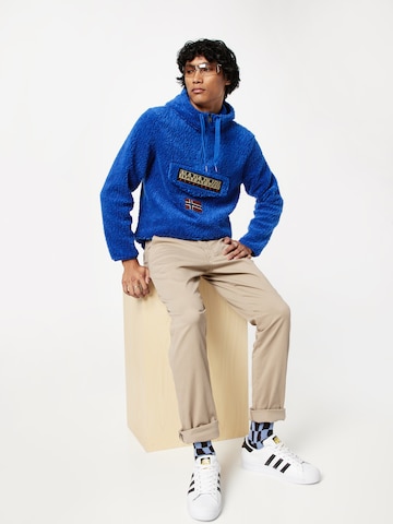 NAPAPIJRI Sweatshirt 'BURGEE' in Blau