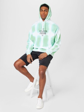 Volcom Sweatshirt 'Trippin' in Groen