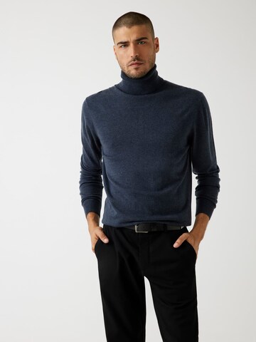 Pull-over GUESS en gris : devant