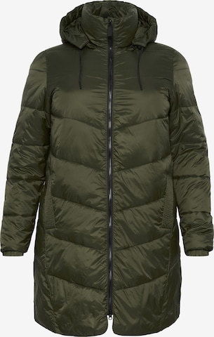 KAFFE CURVE Winter jacket 'Susanna' in Green: front