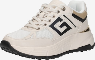 Baskets basses 'Fonzi' GUESS en blanc : devant