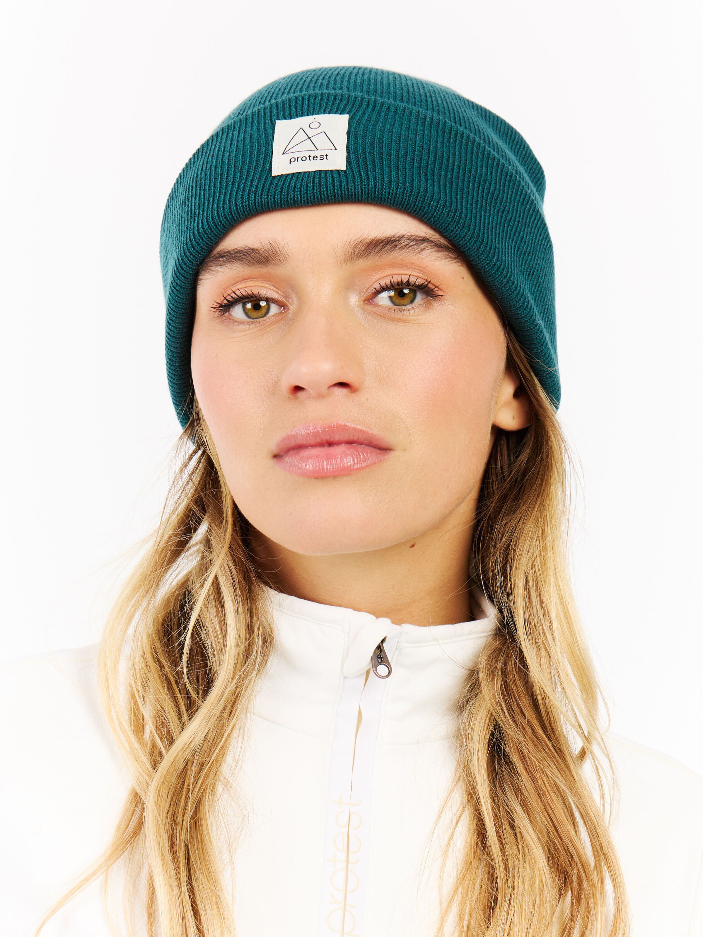 PROTEST Mütze 'PRTPri'‌‌‌‌ in Blau: Vorderseite