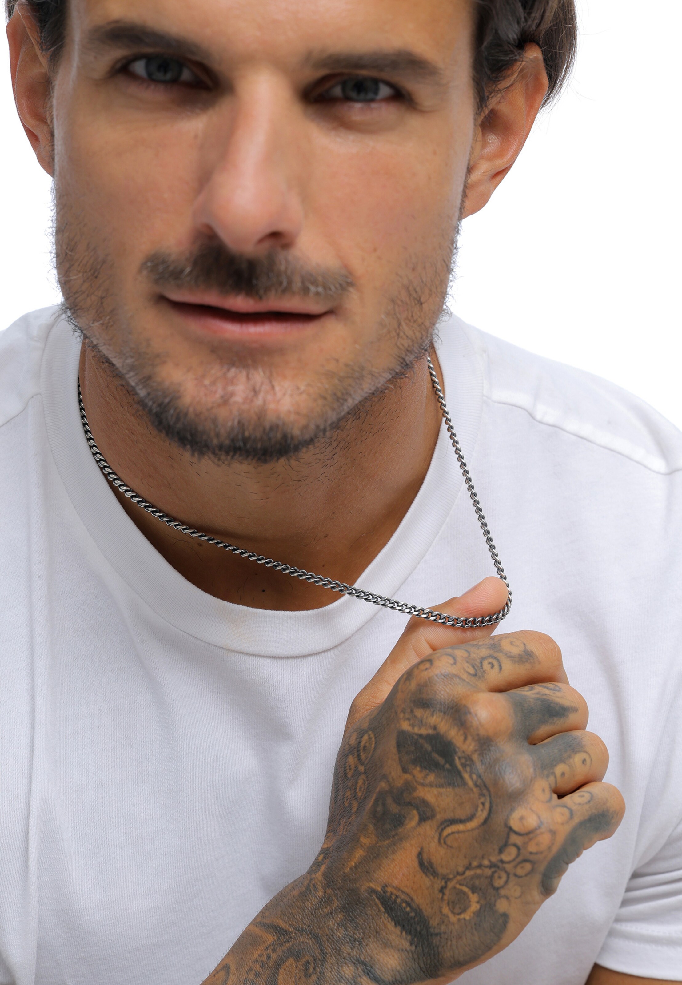 Collana 'Panzerkette' di KUZZOI in argento: frontale