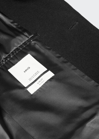 Manteau mi-saison 'Arizona' MANGO MAN en noir