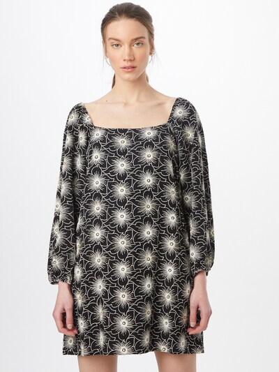 Rochie 'Capri' Traffic People pe alb kitt / roz pudră / negru, Vizualizare model