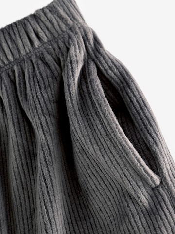regular Pantaloni di Next in grigio