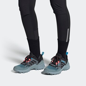 ADIDAS TERREX Lage schoen 'Swift R3 Gore-Tex' in Zwart