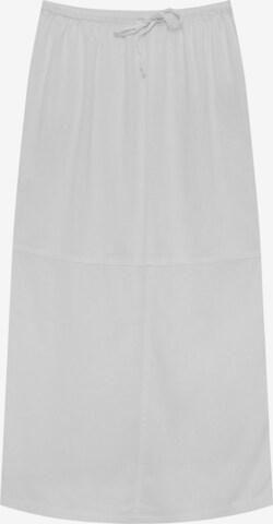 Pull&Bear Skirt in White: front