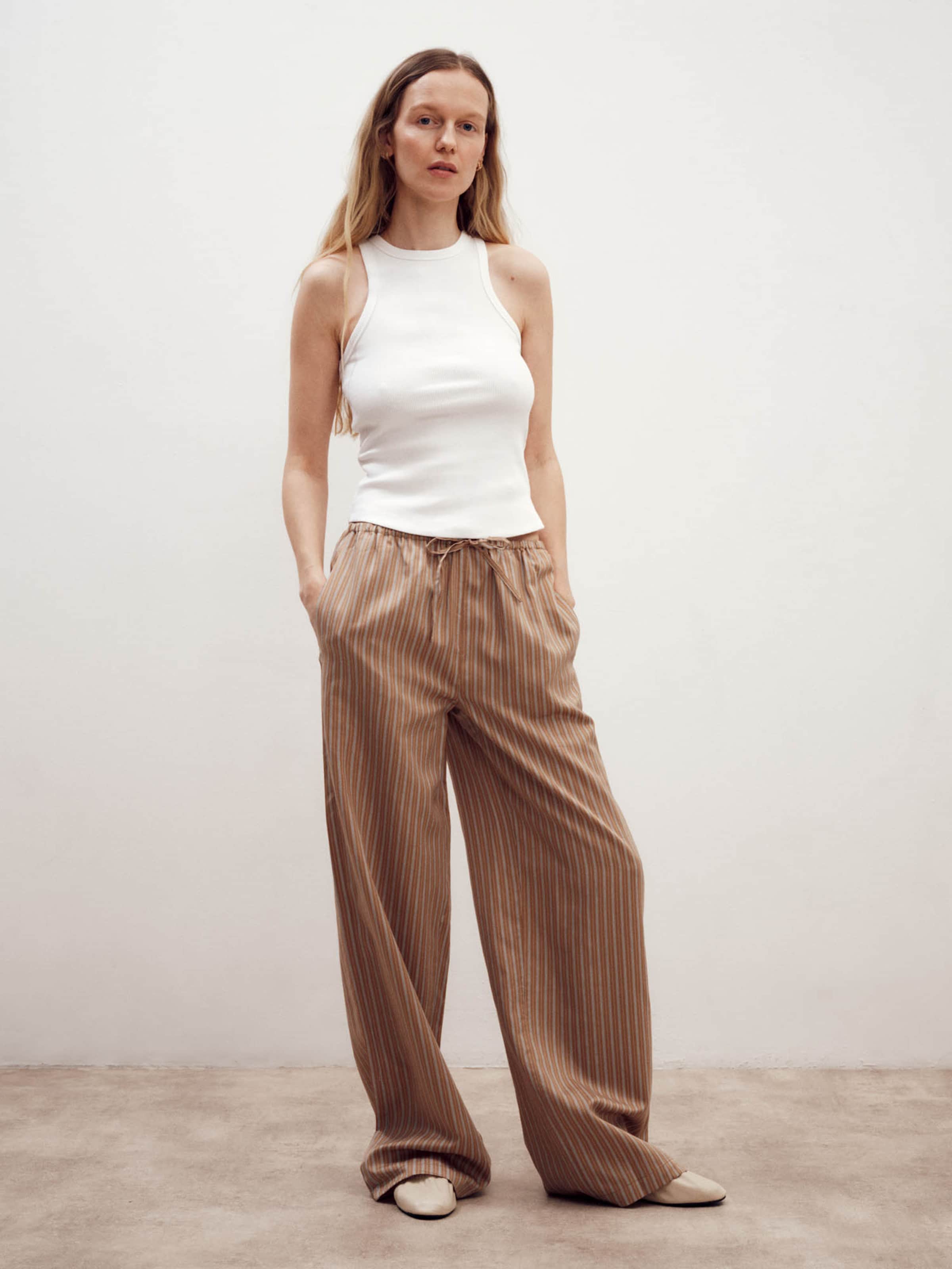 ABOUT YOU x Marie von Behrens Loosefit Hose 