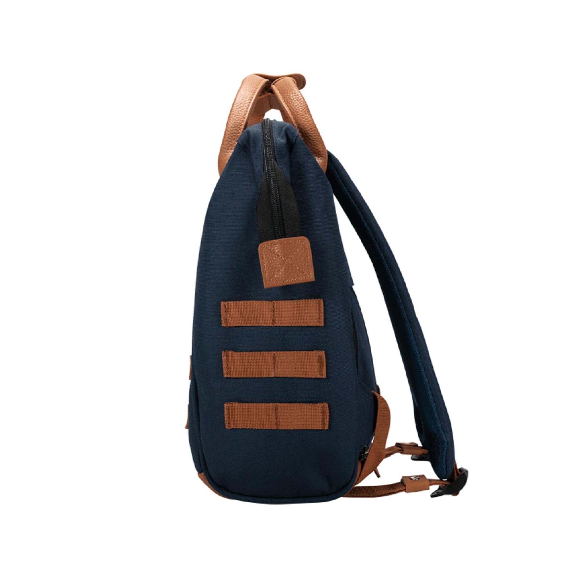 Cabaia Backpack 'Adventurer' in Blue