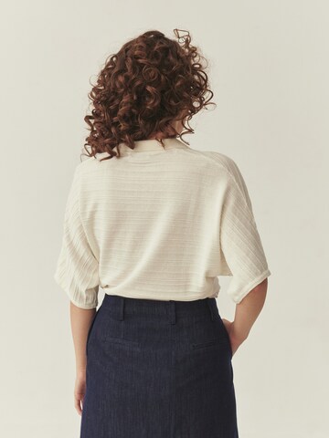 Pullover di TATUUM in bianco