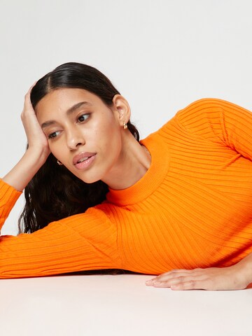 PIECES Pullover 'CRISTA' in Orange