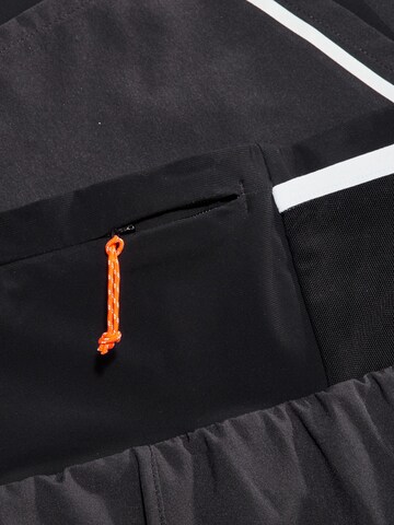 MAMMUT Regular Sporthose ‘Aenergy’ in Schwarz