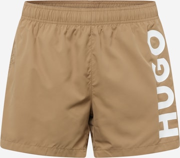 HUGO Badshorts 'ABAS' i brun: framsida