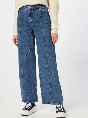 Wide Leg Jean NA-KD en bleu : devant