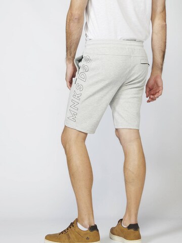 KOROSHI Regular Shorts in Grau