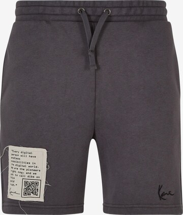 Regular Pantalon 'Signature' Urban Classics en gris : devant