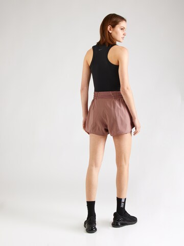 NIKE Regular Sportshorts 'ONE' in Lila