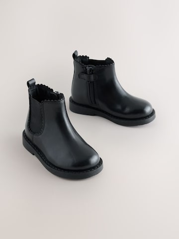 Next Boot in Black