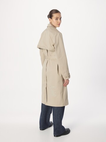 Elias Rumelis Between-Seasons Coat in Beige