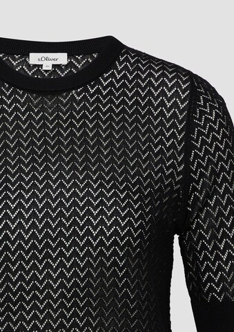 s.Oliver Sweater in Black