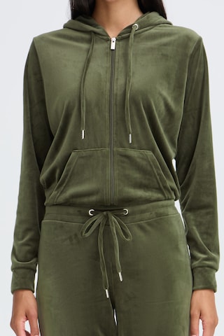 b.young Sweatsuit in Green