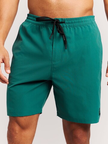 PROTEST Badeshorts 'PRTFilby'‌‌ in Grün