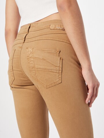 Coupe slim Pantalon 'Amelie' Gang en marron