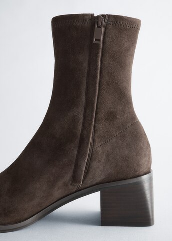 Bottines & Other Stories en marron