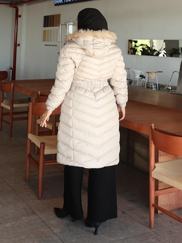 MODAMIHRAM Winterjas in Beige