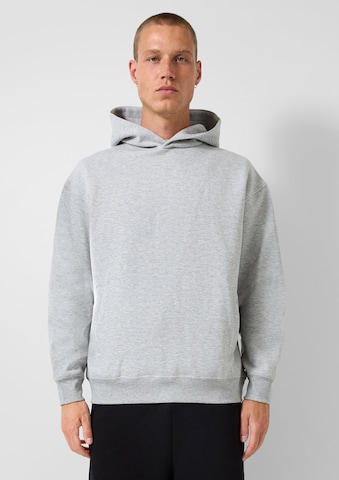 Sweat-shirt QS en gris : devant