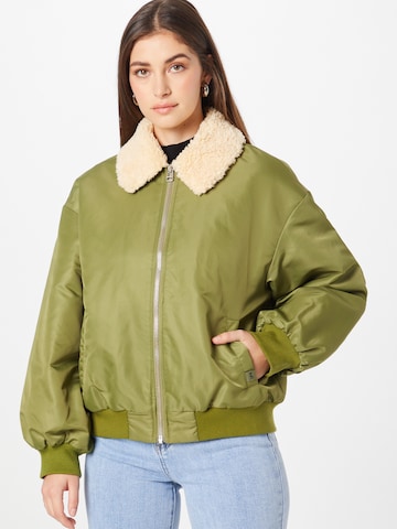 LEVI'S ® Демисезонная куртка 'Elise Retro Bomber' в Зеленый: спереди