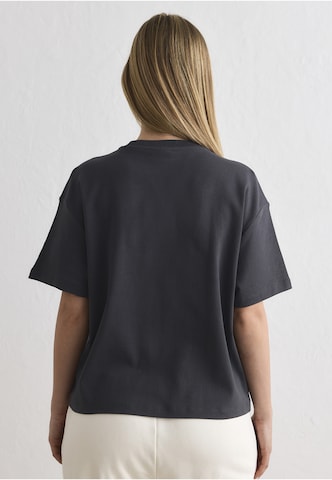 Aim'n - Camiseta funcional en gris