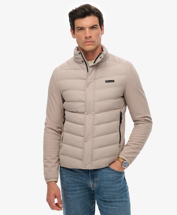 Superdry Functionele jas in Beige: voorkant