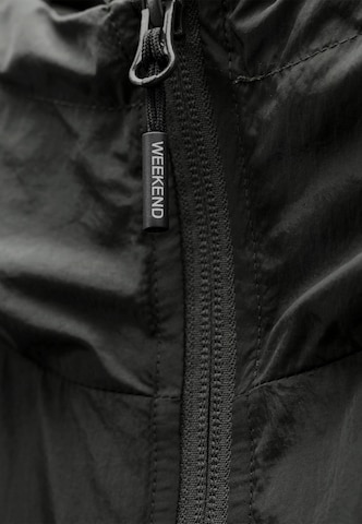 Weekend Offender Between-Season Jacket in Black
