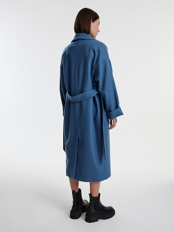 EDITED Between-Seasons Coat 'Santo' in Blue