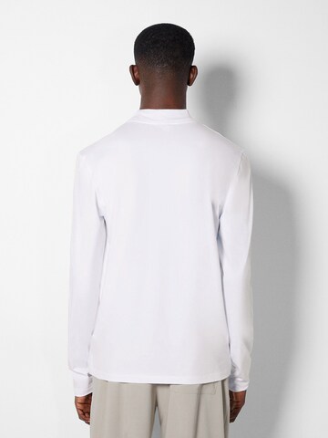 T-Shirt Bershka en blanc