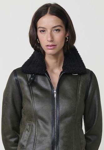 zaļš KOROSHI Starpsezonu jaka