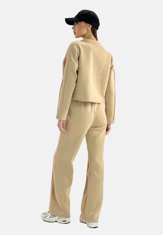 Elara Regular Tracksuit in Beige