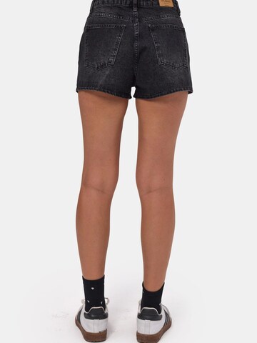Regular Jean 'MINI DENIM SHORT' IT'S BASIC en noir