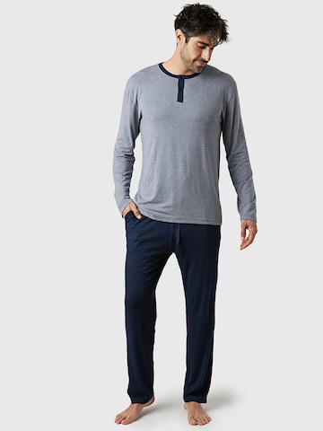 zd ZERO DEFECTS Pyjama lang 'Modal Italy winter pyjama set' in Blau: Vorderseite