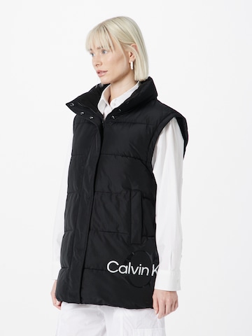 Gilet Calvin Klein Jeans en noir : devant