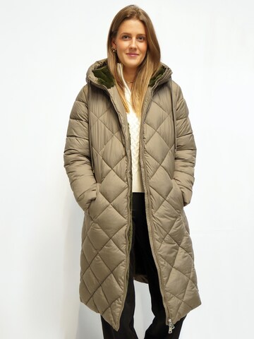 Funk since 1776 Winter Coat 'Steppmantel mit Kapuze' in Green