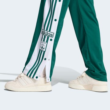 ADIDAS ORIGINALS Loose fit Pants in Green