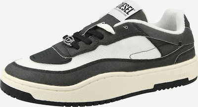 Sportbačiai be auliuko iš DIESEL, spalva – juoda / balta, Prekių apžvalga