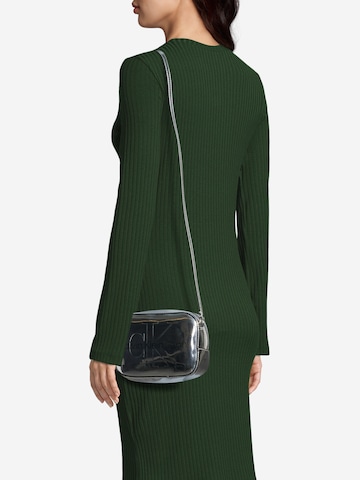 Calvin Klein Jeans - Mala de ombro em cinzento